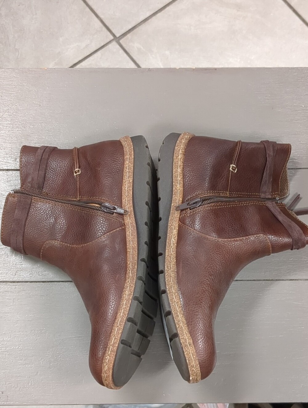 boc Brown Leather Ankle Booties